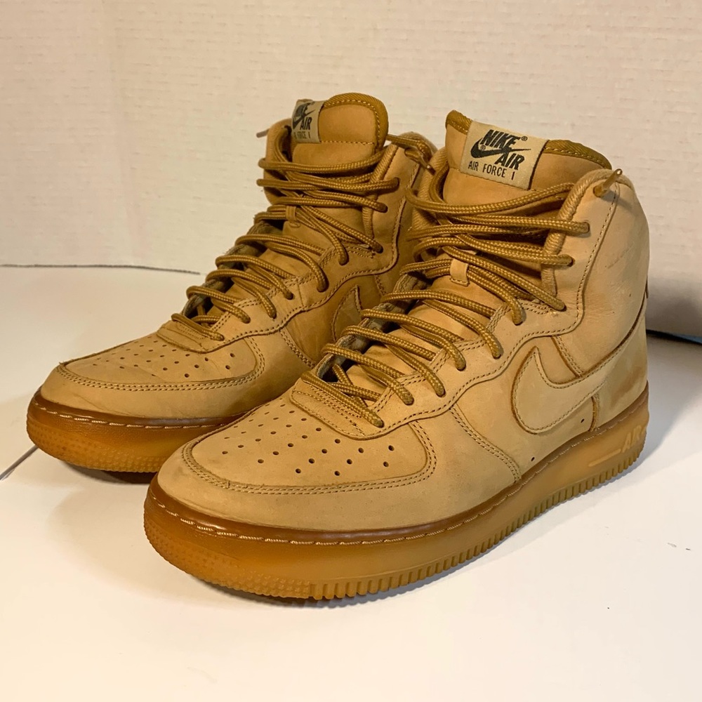 Airforce 1 Wheat Color Size Men 8.5 Gently Used